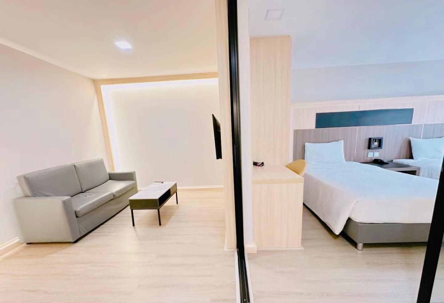 O2 Luxury Hotel Bang Phli Dış mekan fotoğraf